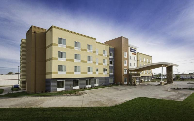 Fairfield Inn & Suites By Marriott Omaha West Экстерьер фото